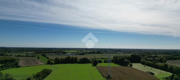 12996m² Land in Sandrigo, Italy No. 347432 3