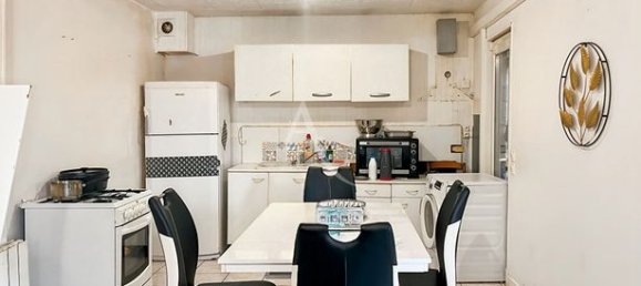 Casa de 3 dormitorios en Fumel, France No. 315960 2