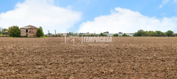 Terrain à Crevalcore, Italy No. 345972 11