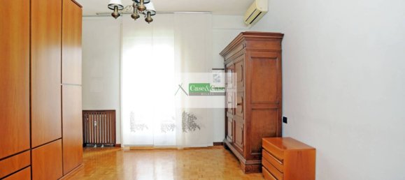 2 bedrooms Apartment in Milan, Italy No. 331598 24