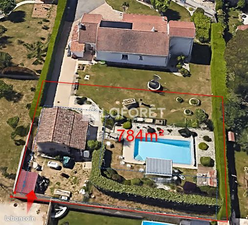 784m² Land in Valence, France No. 305129