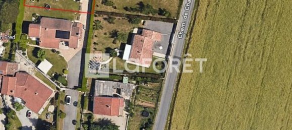 784m² Land in Valence, France No. 305129 3