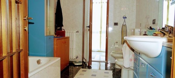 5 rooms Apartment in Rivalta di Torino, Italy No. 71491 11