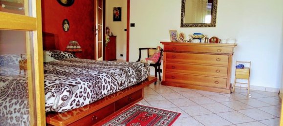 5 rooms Apartment in Rivalta di Torino, Italy No. 71491 8