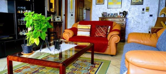 5 rooms Apartment in Rivalta di Torino, Italy No. 71491 3