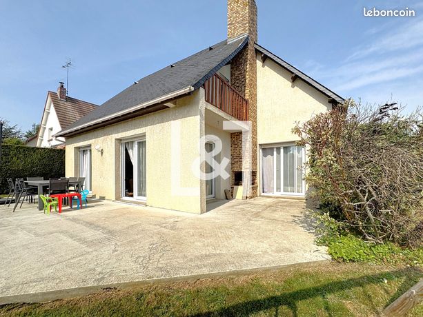4 bedrooms House in Seine-Maritime, France No. 360004