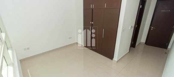 2 bedrooms Building in Al Reem Island, UAE No. 2674 4