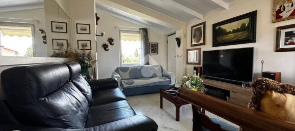 2 Schlafzimmer Haus in Sarzana, Italy, Nr. 63465 7