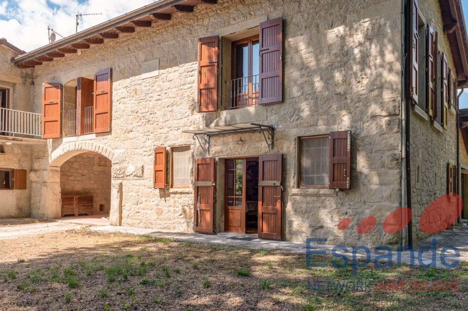 6 rooms Villa in Camugnano, Italy No. 262100