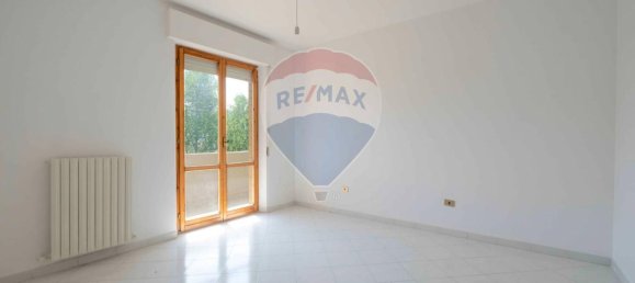 8 rooms Apartment in Mergo, Italy No. 2973 11