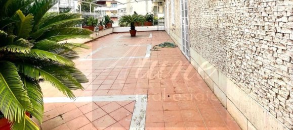 Квартира с 9 комнатами в Рим, Италия № 135857 5