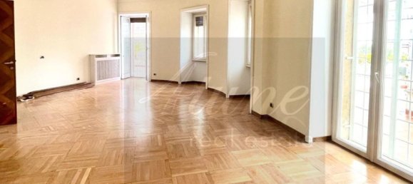 Квартира с 9 комнатами в Рим, Италия № 135857 3