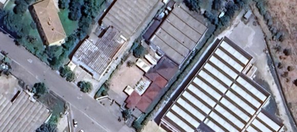 556m² Building in Castelfiorentino, Italy No. 136141 2