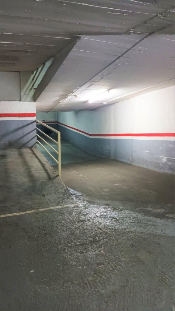 Garage in Eixample, Spain 26m², Nr. 111776