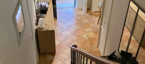 3 bedrooms House in Marseille, France No. 326802 9