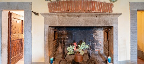 13 bedrooms Villa in Arezzo, Italy No. 63330 20