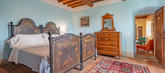 13 bedrooms Villa in Arezzo, Italy No. 63330 26