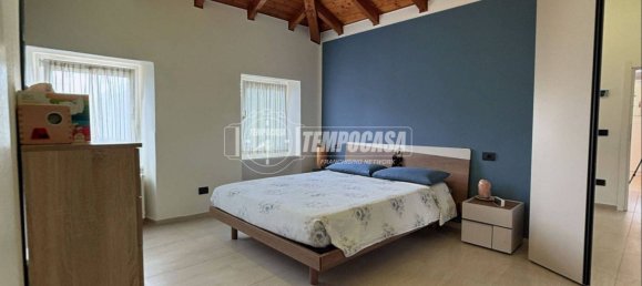 3 Schlafzimmer Wohnung in Verbania, Italy, Nr. 351811 5