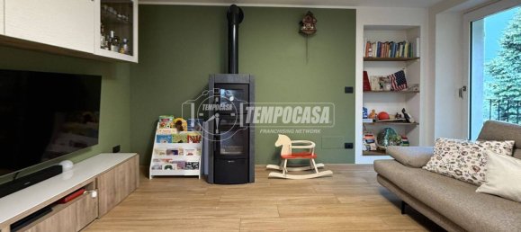 3 Schlafzimmer Wohnung in Verbania, Italy, Nr. 351811 8