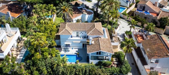 Villa T3 em Marbella, Spain N.º 146395 3