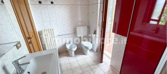 2 Schlafzimmer Wohnung in Chieri, Italy, Nr. 320118 23