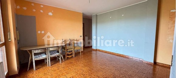 2 Schlafzimmer Wohnung in Chieri, Italy, Nr. 320118 10