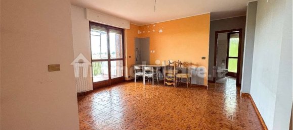 2 Schlafzimmer Wohnung in Chieri, Italy, Nr. 320118 11
