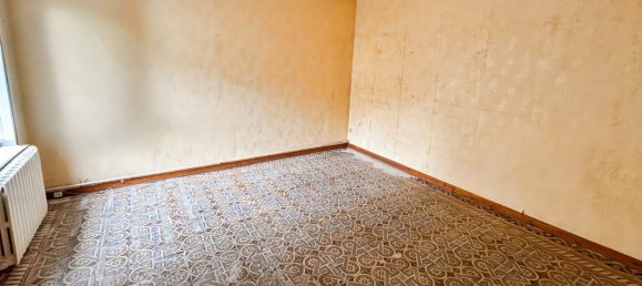 Casa de 2 dormitorios en Maubeuge, France No. 331394 5