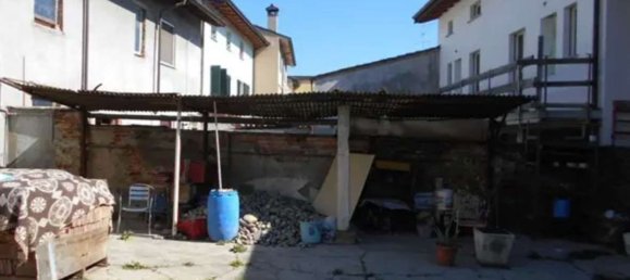 6غرفة شقة في San Colombano al Lambro, Italy رقم 3884 23