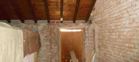 6غرفة شقة في San Colombano al Lambro, Italy رقم 3884 29