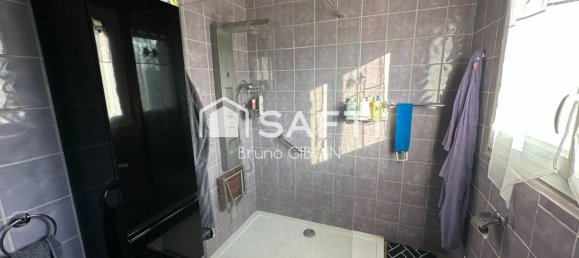 3 Schlafzimmer Haus in Boismorand, France, Nr. 317613 6