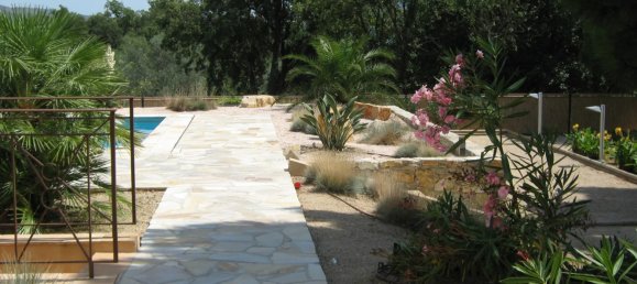 Villa de 4 dormitorios en Le Plan-de-la-Tour, France No. 1673 14