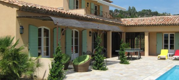 Villa de 4 dormitorios en Le Plan-de-la-Tour, France No. 1673 9