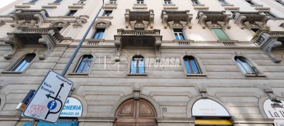 69m² Commercial property in Milan, Italy No. 245095 5