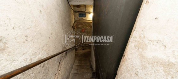 69m² Commercial property in Milan, Italy No. 245095 12