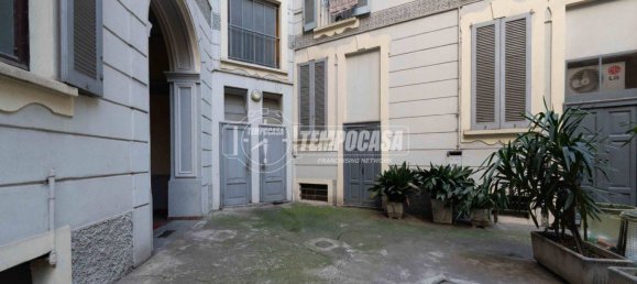 69m² Commercial property in Milan, Italy No. 245095 10