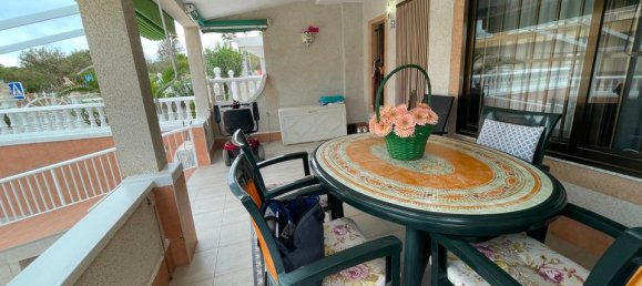 5 bedrooms Townhouse in Guardamar del Segura, Spain No. 185135 3