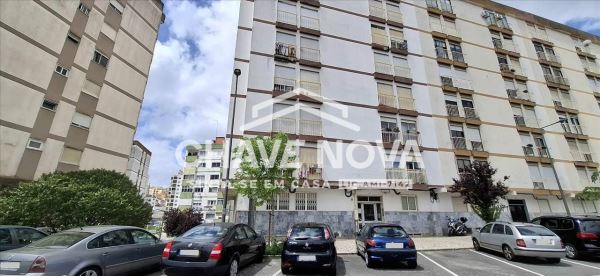 Квартира с 2 спальнями в Синтра, Португалия № 212412