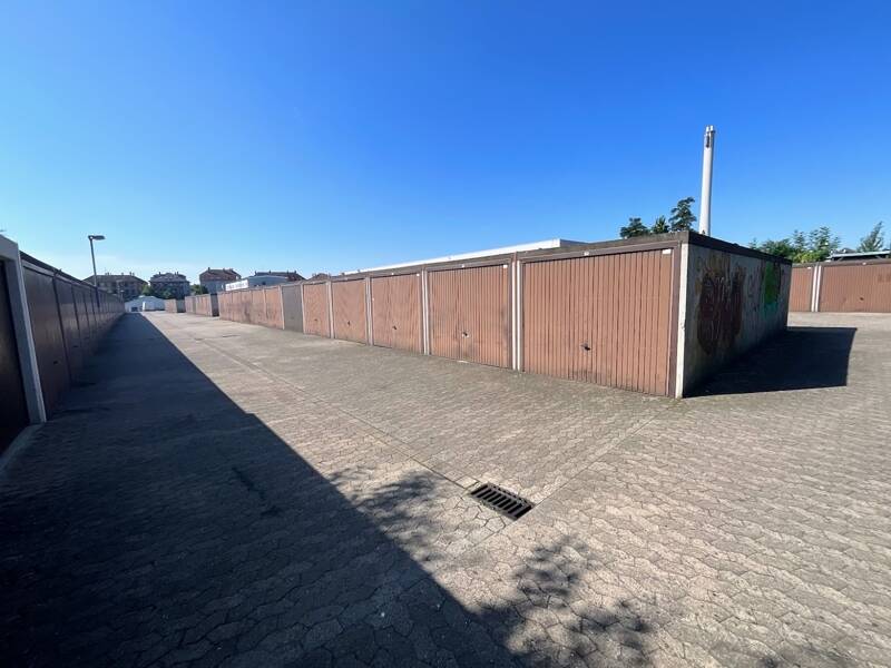 Коммерческая недвижимость 7506м² в Брауншвейг, Германия № 46661