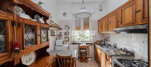 4 bedrooms Villa in Cassago Brianza, Italy No. 373286 39