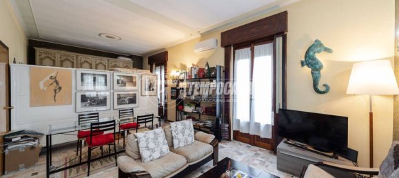 4 bedrooms Villa in Cassago Brianza, Italy No. 373286 4