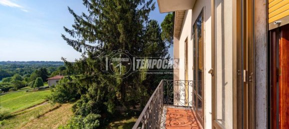 4 bedrooms Villa in Cassago Brianza, Italy No. 373286 18