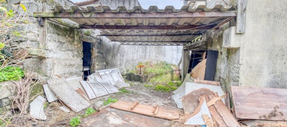 7 bedrooms House in Matosinhos, Portugal No. 188983 17