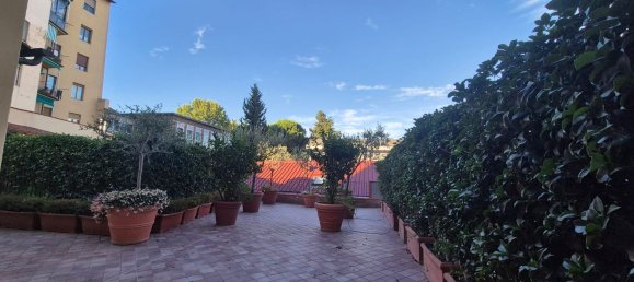 10 bedrooms Apartment in Florence, Italy No. 358885 15