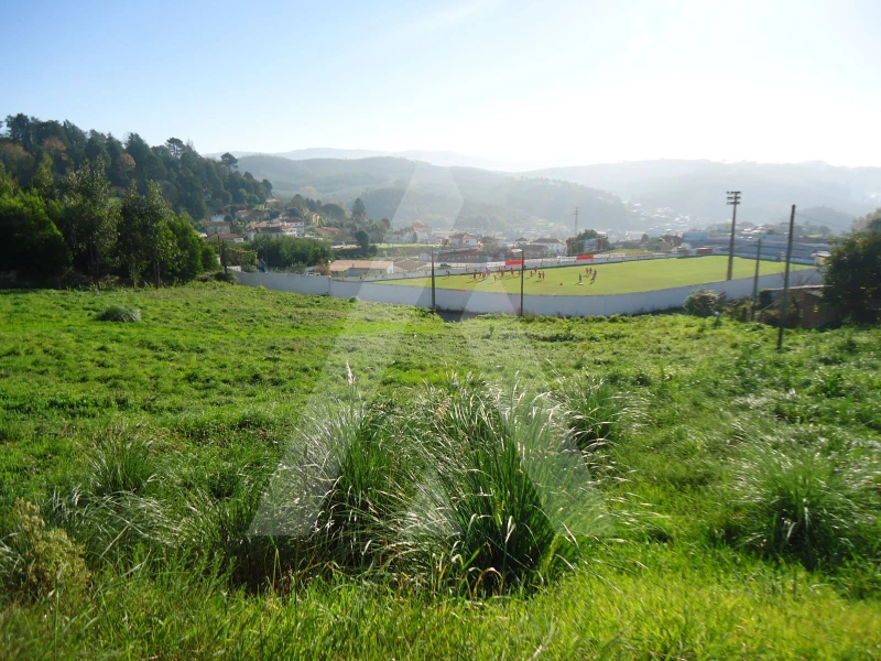 Земельный участок в Оливейра ди Аземейш, Португалия № 93217