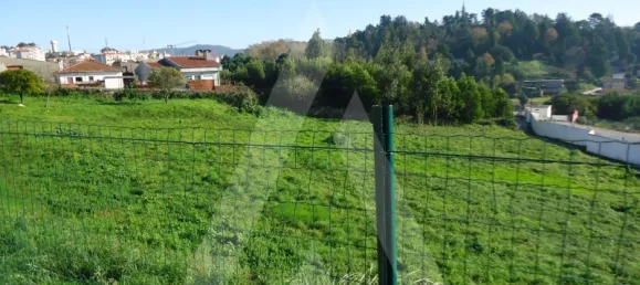 Земельный участок в Оливейра ди Аземейш, Португалия № 93217 3