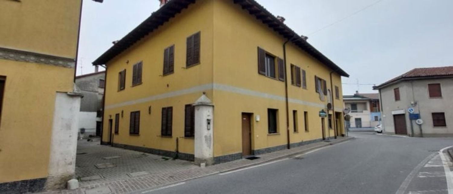 4-Zimmer Doppelhaus in Gerenzago, Italy, Nr. 185123