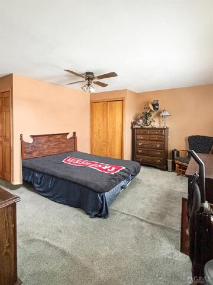 4 bedrooms House in South Amboy, USA No. 392391