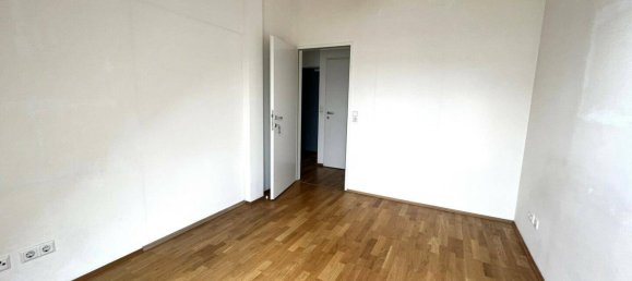 4-salle Appartement à Eggenberg, Austria No. 69098 7