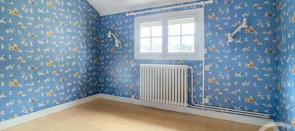 5 bedrooms House in Crepy-en-Valois, France No. 229956 7